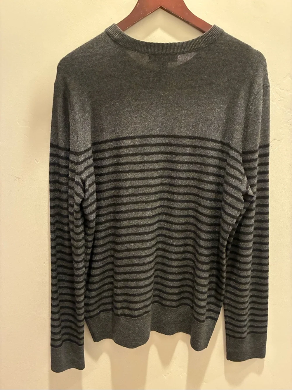 Banana Republic Men’s Charcoal and Black Striped Crewneck Sweater L